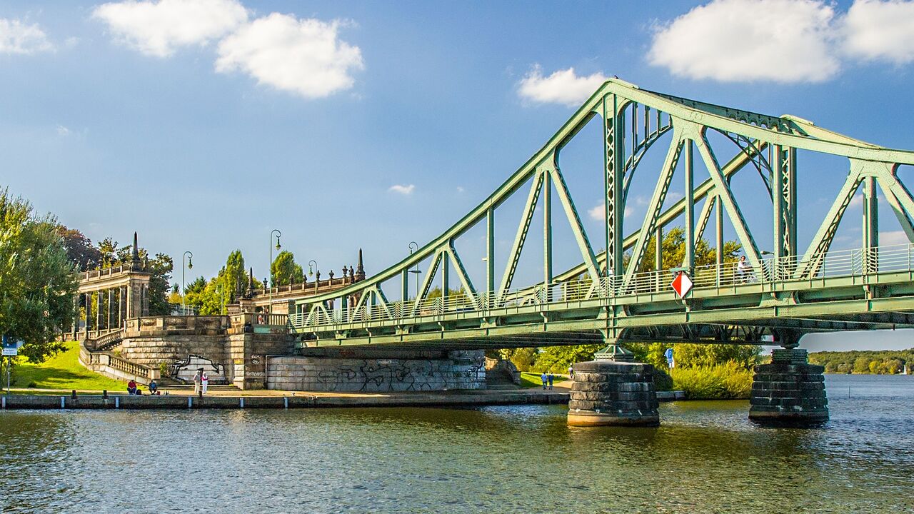 Potsdam – Eine Stadt im Spannungsfeld