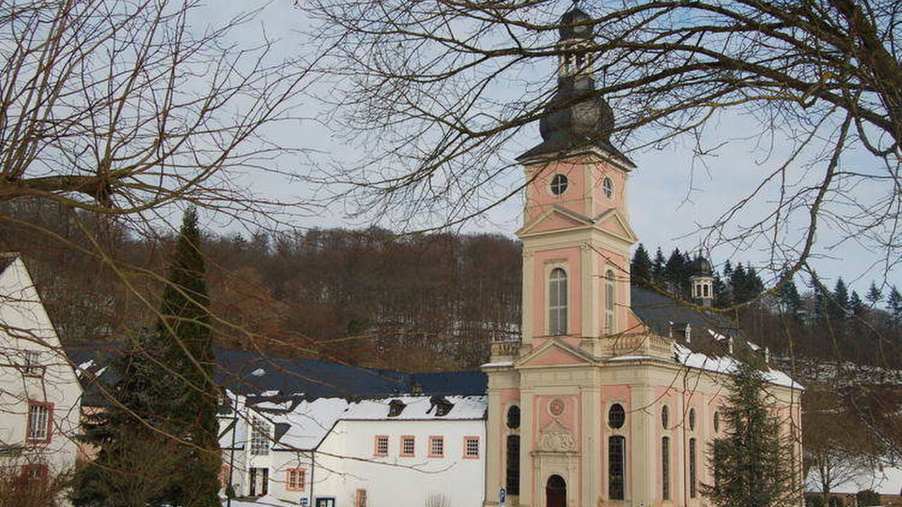 Achtsam und gelassen ins Neue Jahr - Stressreduktion und Resilienz im Berufsalltag
