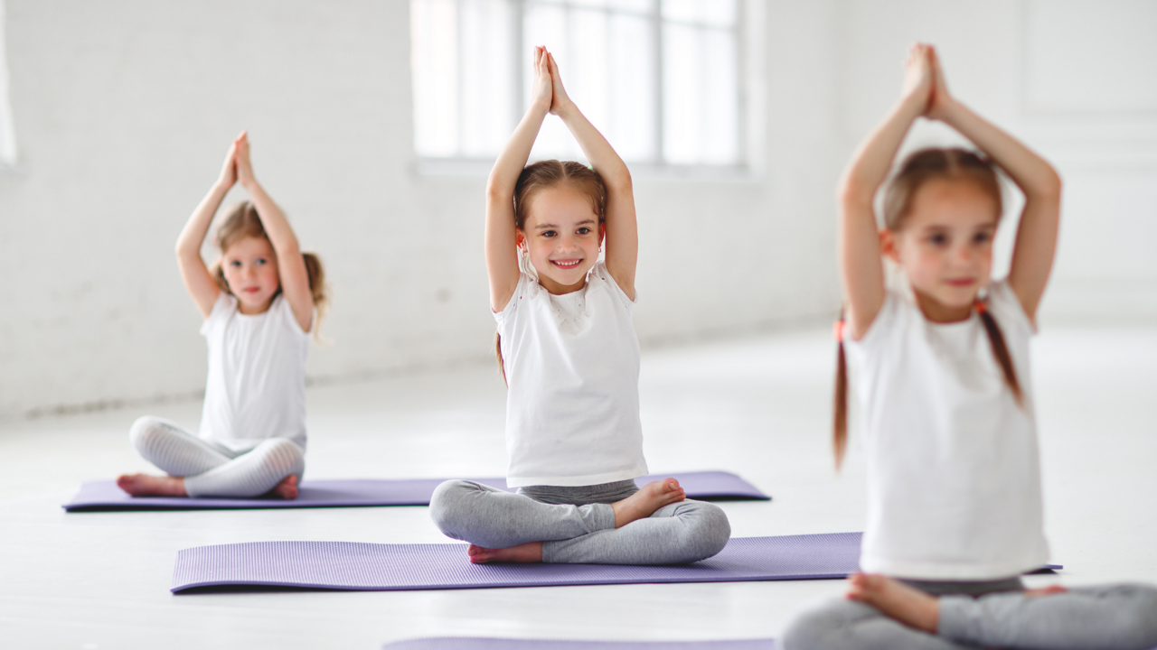 Ausbildung zum/r Übungsleiter*in Yoga mit Kindern