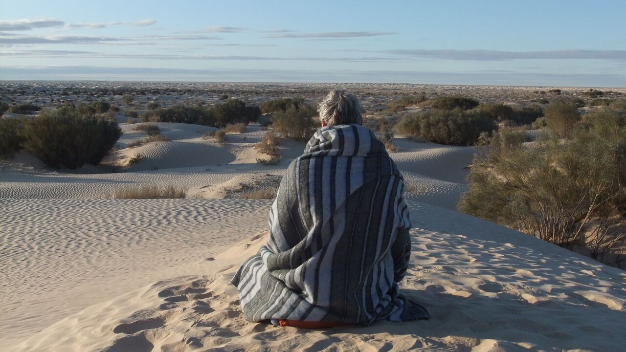 Die Stille erleben - Wüstenretreat mit Kameltrekking in Tunesien mit drei Schweigetagen