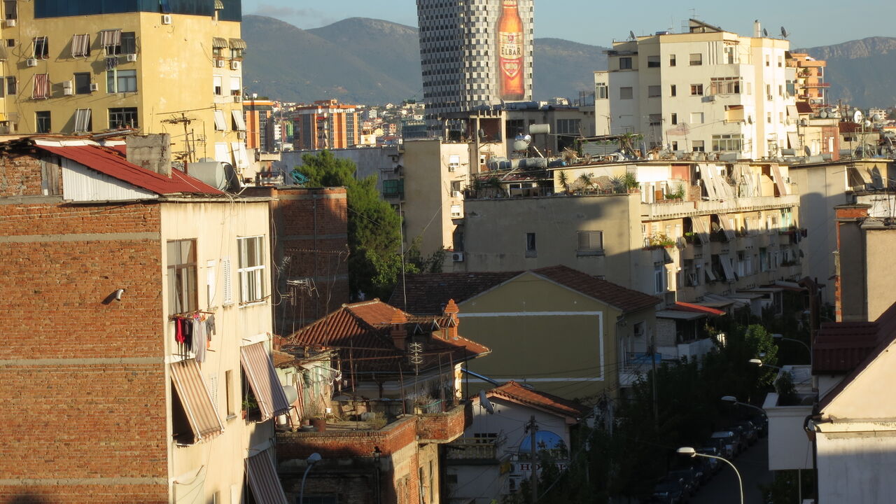Transformation in Albanien – Dynamik und Perspektiven in der Hauptstadt Tirana