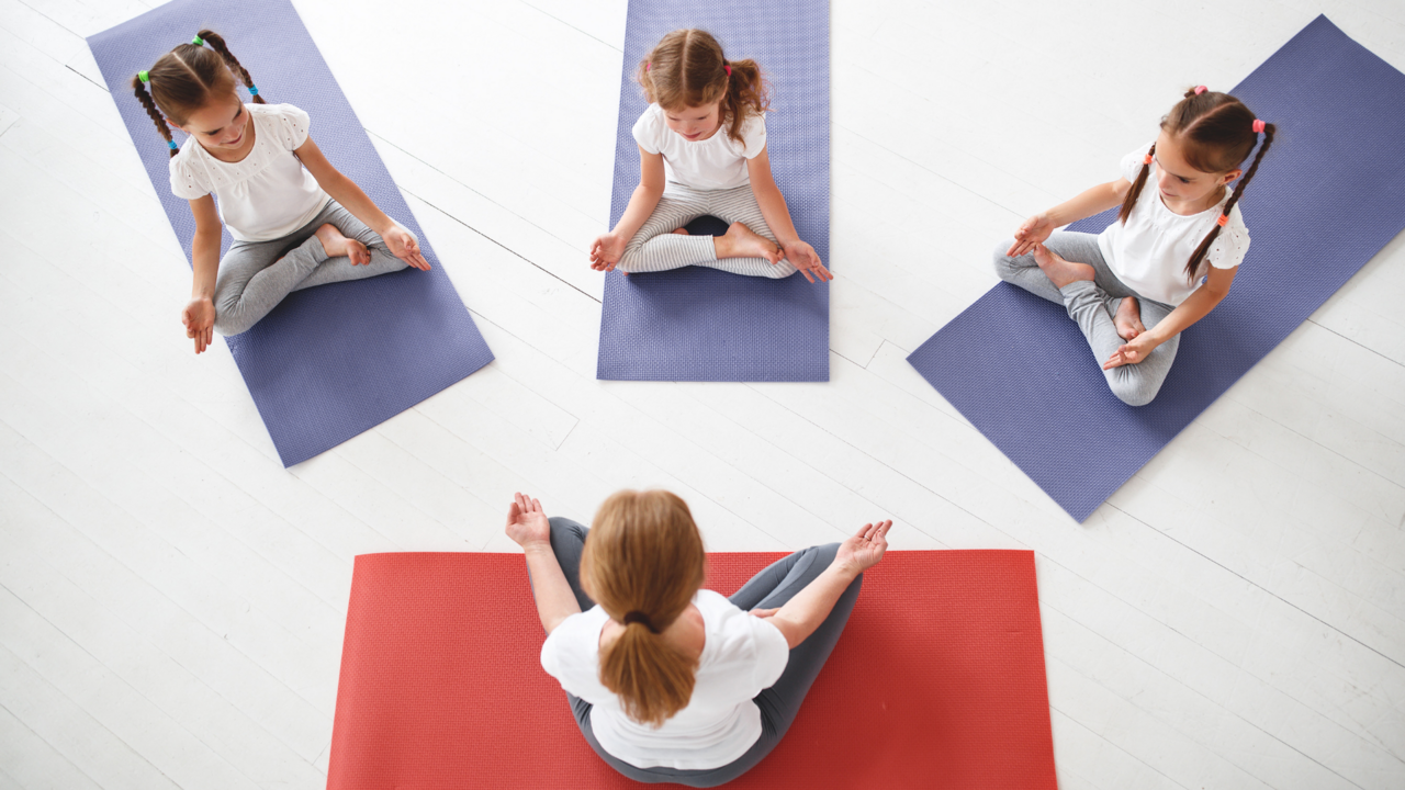 Ausbildung zum/r Übungsleiter*in Yoga mit Kindern