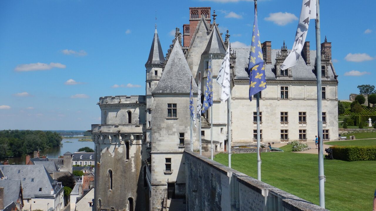 Macht, Gesellschaft und europäisches Kulturerbe im Loiretal