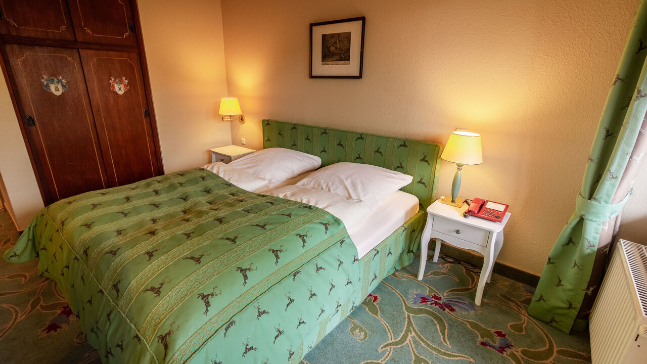 Work-Life-Balance durch Yoga, Pilates und Entspannungstechniken, Bildungsurlaub mit Hund