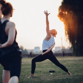 Gelassenheit, Kraft und Selbstvertrauen im Beruf durch Yoga und Meditation