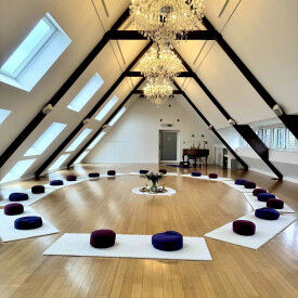 Gesundheit von innen heraus – tanken Sie positive Energie mit Yoga, Meditation, Atemtechniken und Körperarbeit