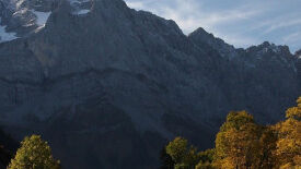 Naturpark Karwendel und der Große Ahornboden – Alpenlandschaft zwischen Schutz und Nutzung