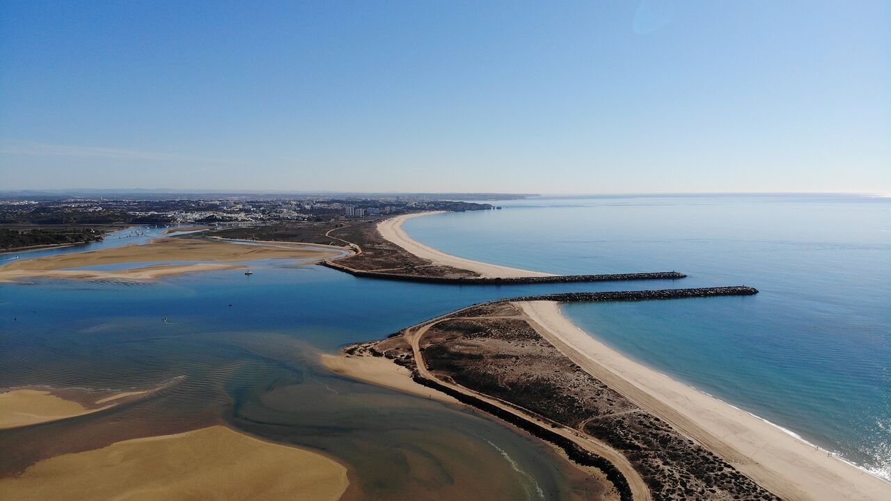 Algarve – Der Süden Portugals an der Peripherie Europas zwischen Ursprünglichkeit und Tourismus