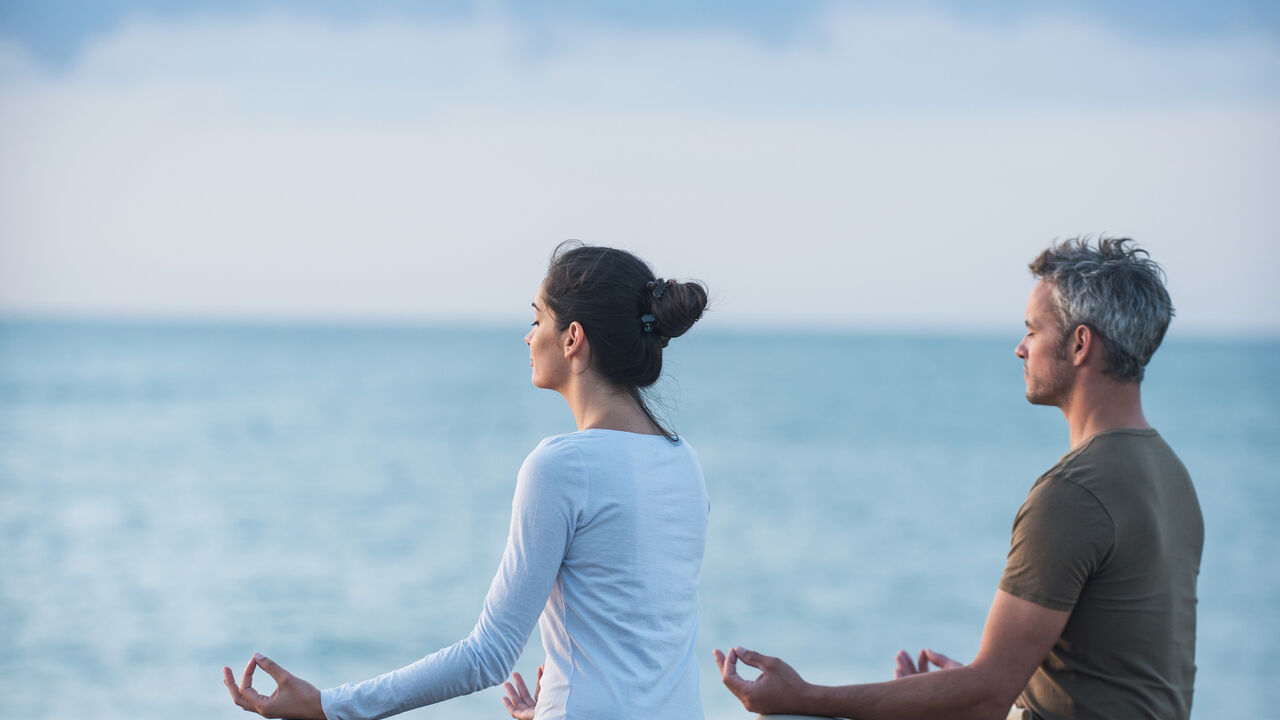 Für den Berufsalltag auftanken mit Entspannung, Yoga und Meditation