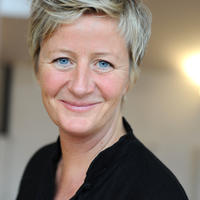 Dr. Saskia Schottelius