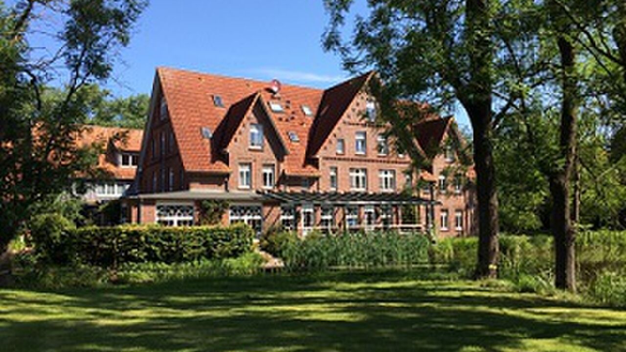 Gelassenheit, Kraft und Selbstvertrauen im Beruf durch Yoga und Meditation