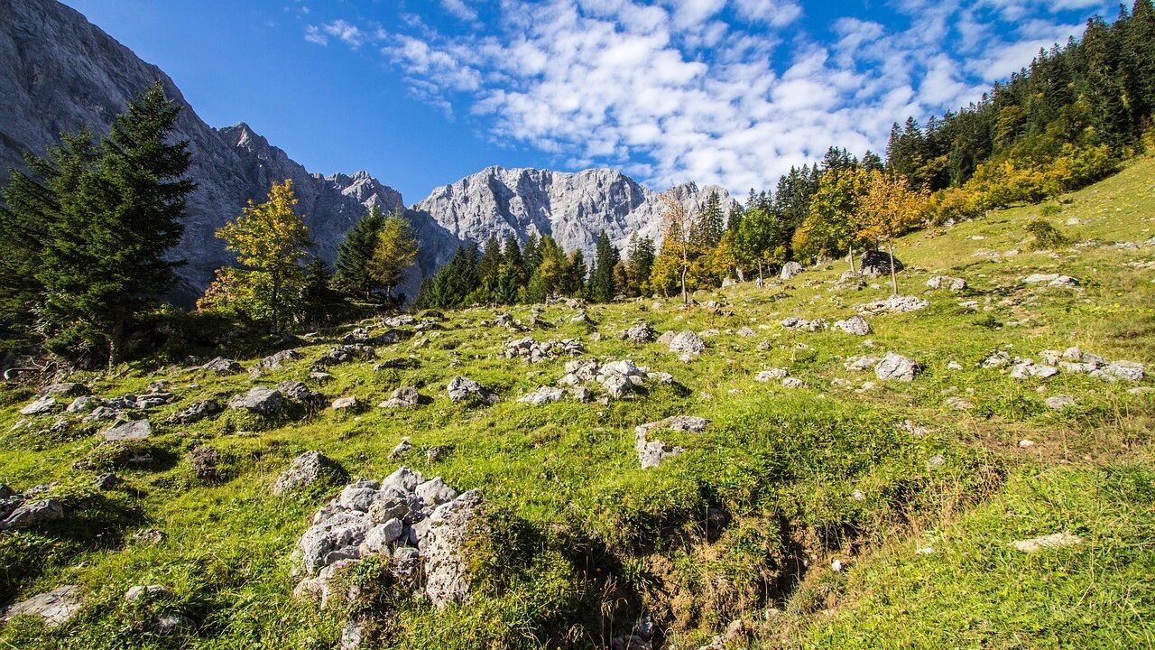 Naturpark Karwendel und der Große Ahornboden – Alpenlandschaft zwischen Schutz und Nutzung