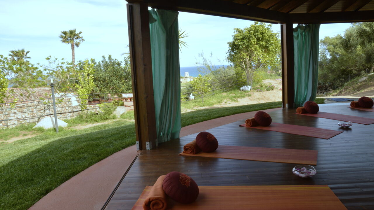 Work-Life-Balance durch Yoga, Pilates und Entspannungstechniken