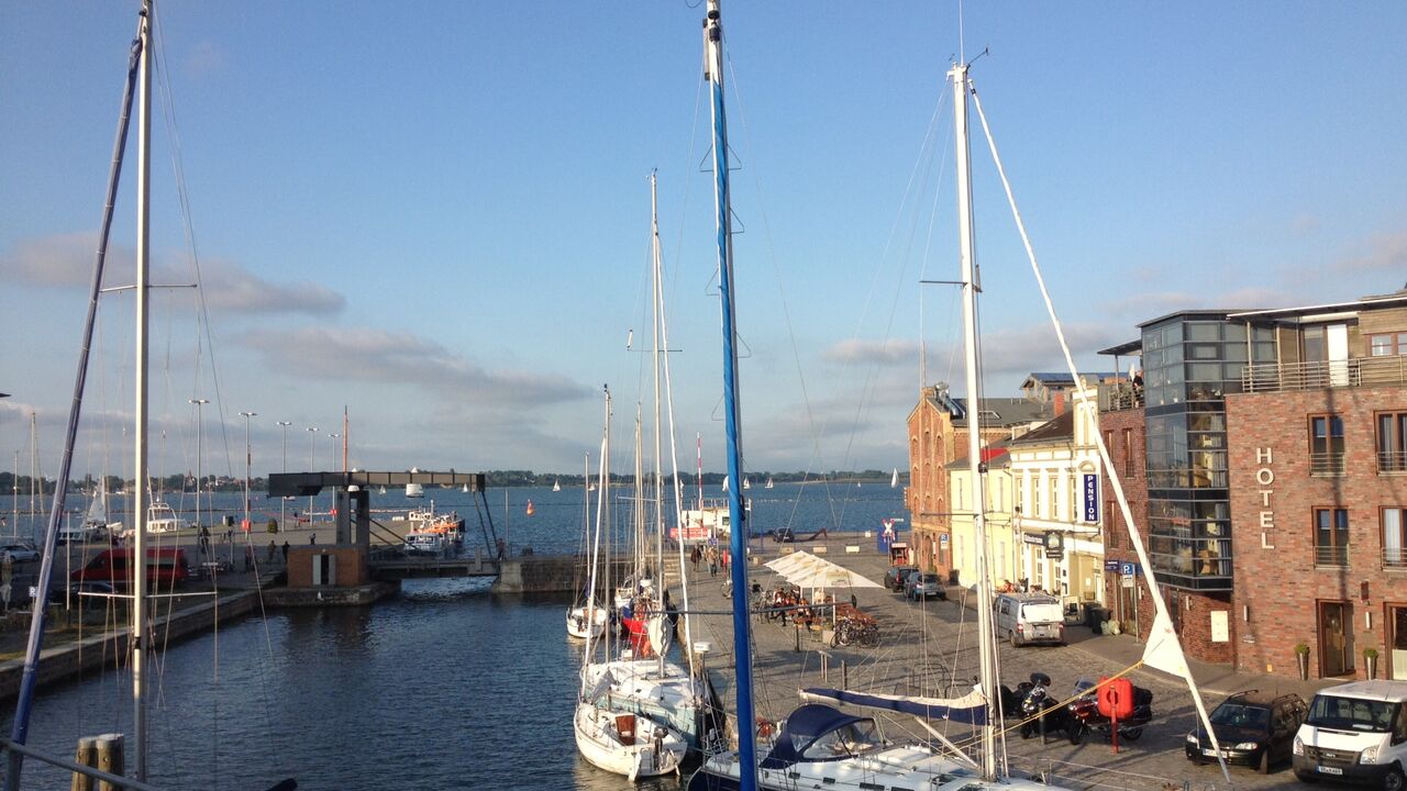 Soziale Kompetenz im Team - Gestalten von Rollen und Beziehungen in beruflichen Prozessen
