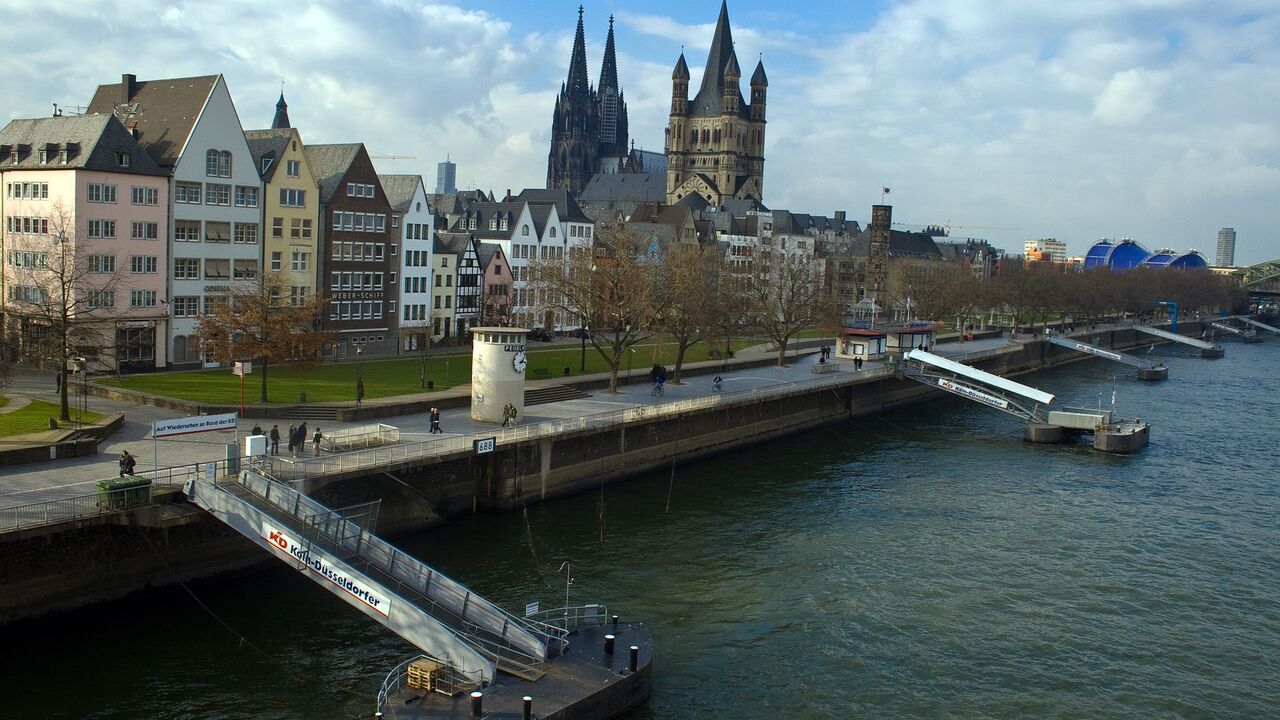 Politik, Wirtschaft und soziale Situation in Köln