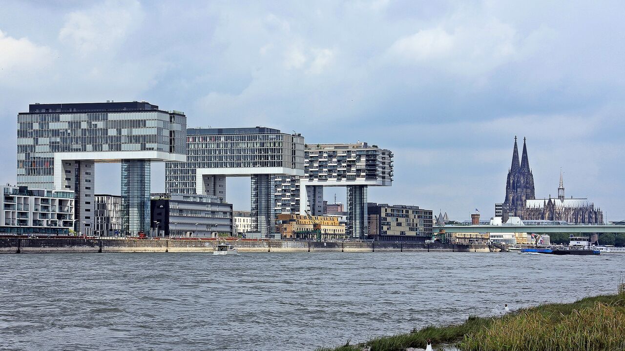 Politik, Wirtschaft und soziale Situation in Köln