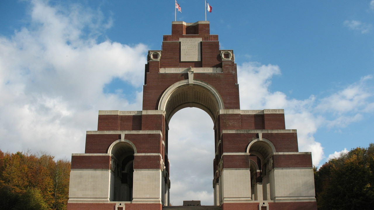 Erinnern an den Ersten Weltkrieg an der Somme – Brüche und Kontinuitäten internationaler Gedenkkulturen