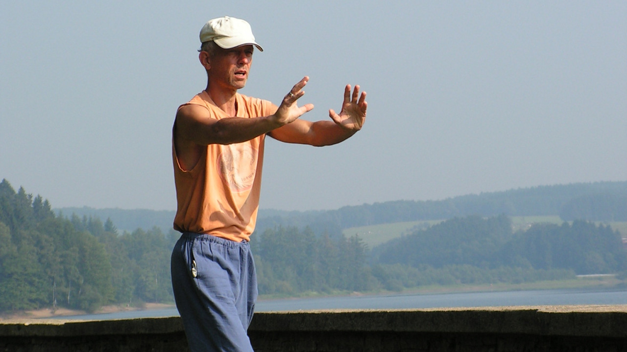 Stress abbauen und das innere Gleichgewicht stärken mit Tai Chi und Qi Gong